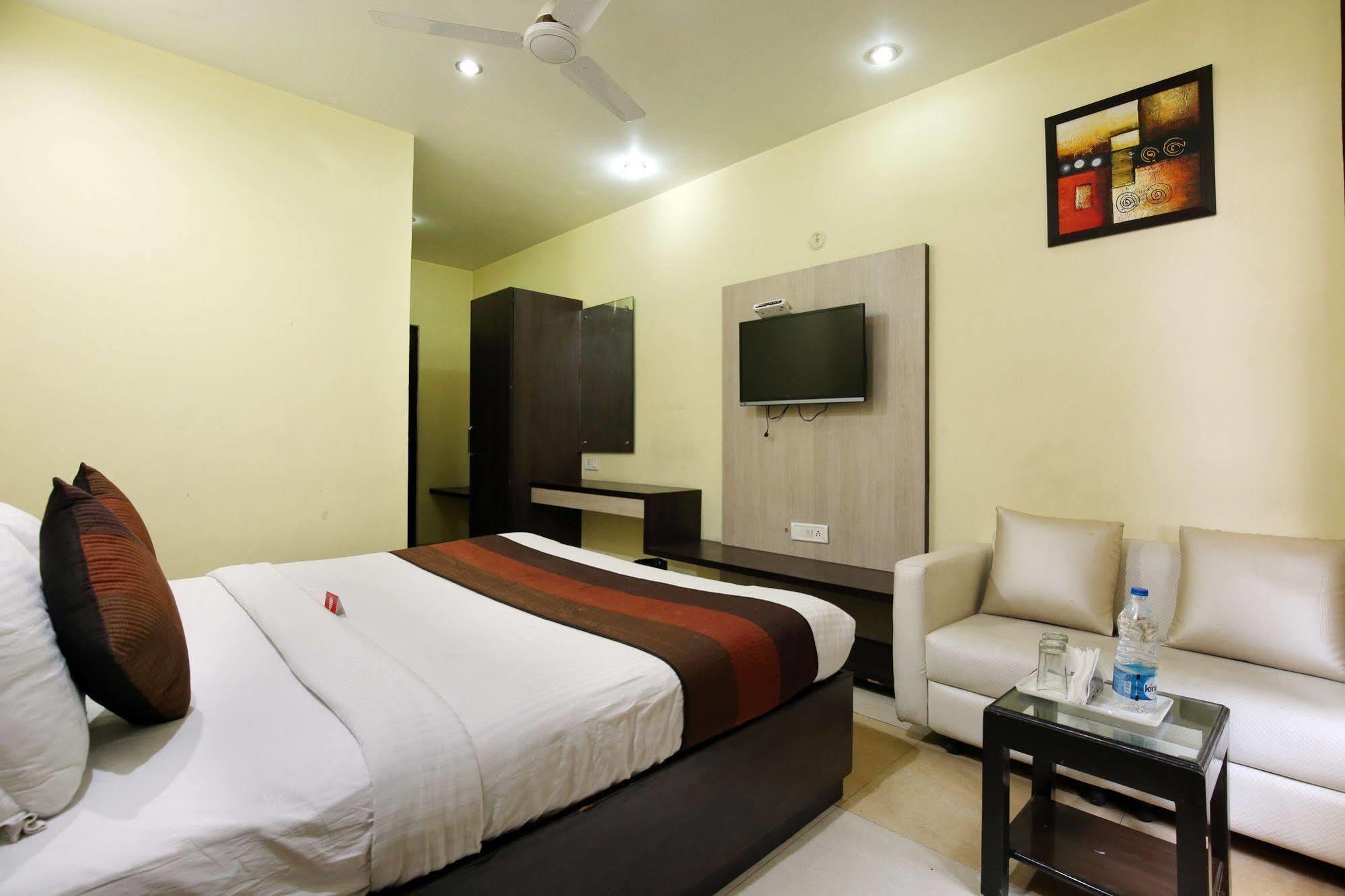 Hotel Mm Yellowuds Amritsar Exterior foto